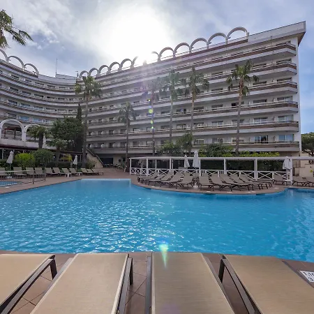 Otel Golden Port & 4*